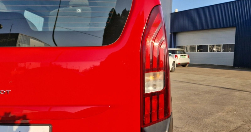 Peugeot Rifter cena 54900 przebieg: 177501, rok produkcji 2019 z Nowe małe 379